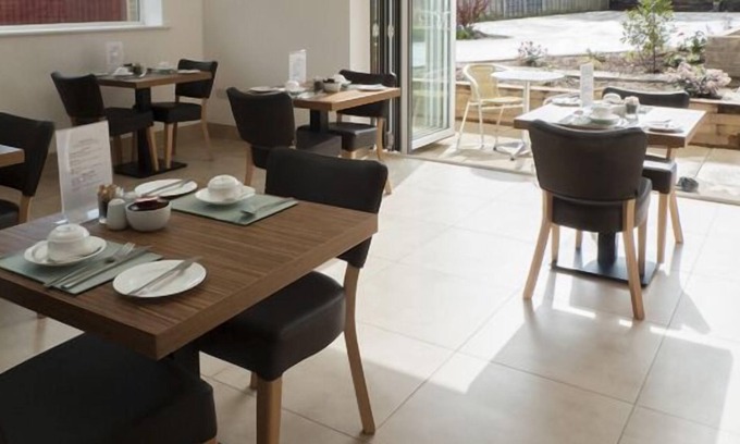 Rushmoor District Casa | Park Lodge Guest House