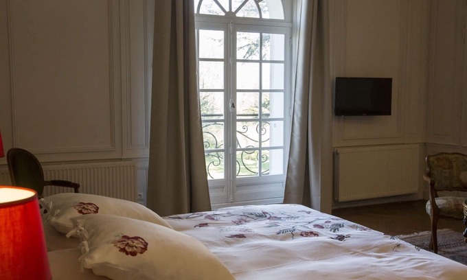 Barbeville Cama Y Desayuno | Suite-Ejecutivo-Baño con bañera-Vista al Parque