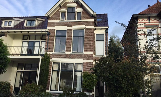 Meppel Apartamento | Parklane Apartment