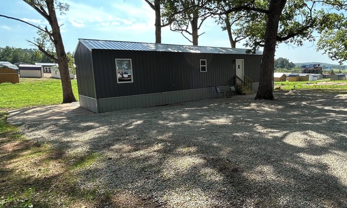 Farmington Casa | Parkside B&B