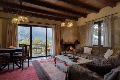 Eptalofos Chalet De Esquí | Parnassus Dreamwood Chalet