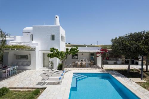Chrissi Akti Casa | Paros Golden Beach Vacation Home