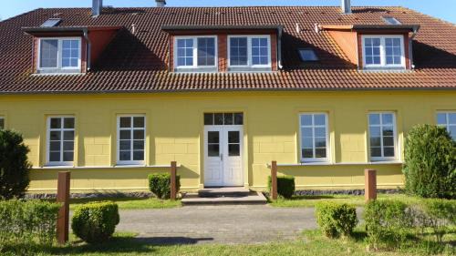 Gingst Apartamento | Parterre B Mitte