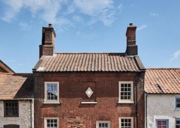 Holt Casa | Parva House (Holt)