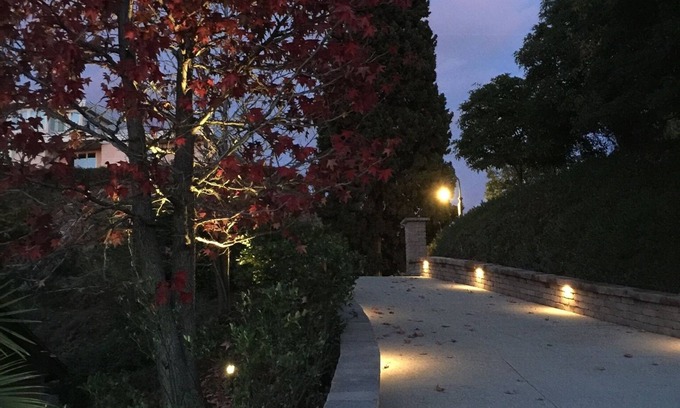 North Arroyo Casa | Pasadena Guest House near Rose Bowl