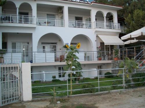Psakoudia Apartamento | Paschalia sea view studios