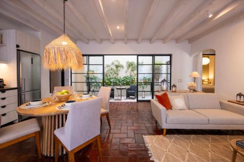 Zona Centro Apartamento | Paseo del Centro I Luxury Condominio Boutique I Centro Histórico