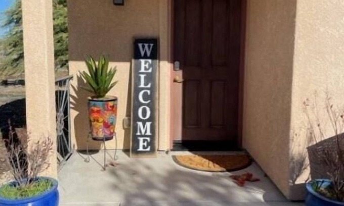San Miguel Casa | Paso Robles Wine Country - 2 Pickleball Courts, Casita Cottage, Vineyard Views