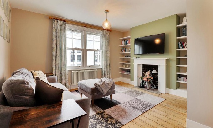 Royal Tunbridge Wells Casa | Pass the Keys Perfectly presented centrally located townhouse