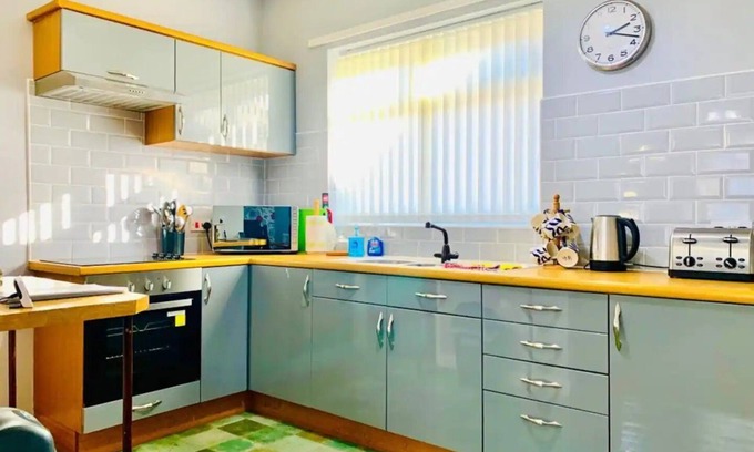 Ferryhill Casa | Pass the Keys | Comfortable townhouse a few miles from Durham City