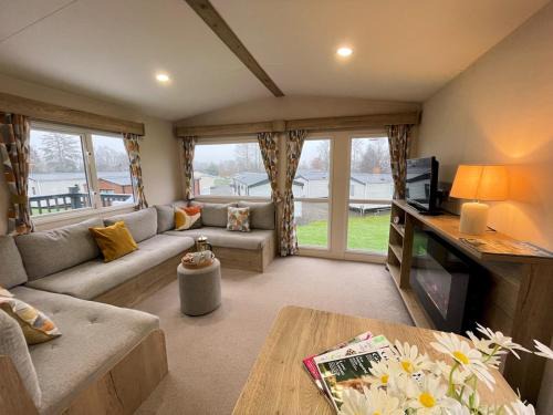Beattock Casa | Pass the Keys Cosy 3BR Getaway in Beautiful Country Park