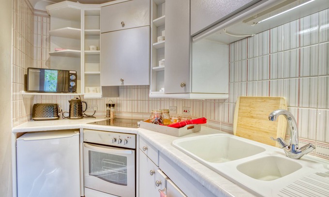 Thorpe On The Hill Casa | Pass the Keys | Cosy Hideaway in the Countryside