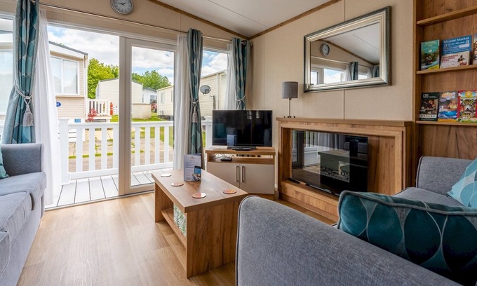Wimborne Casa | Pass the Keys | Luxury brand new 2 bedroom pet friendly caravan