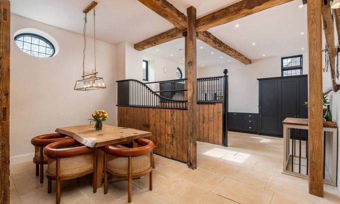 Brill Casa | Pass the Keys | Merlin's Stables - Country Retreat