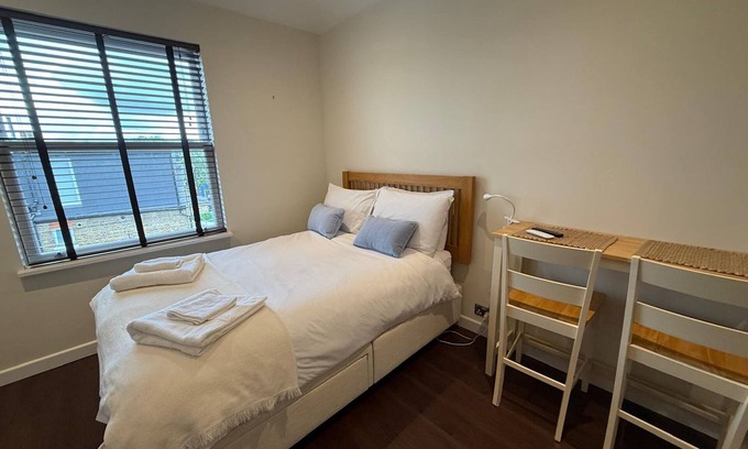 St. Margarets and North Twickenham Apartamento | Pass the Keys | Modern Elegant Studio 20 Minutes to Central London