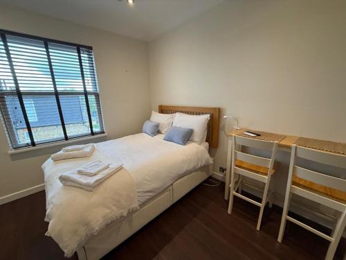 St. Margarets and North Twickenham Apartamento | Pass the Keys Modern Elegant Studio 20 Minutes to Central London