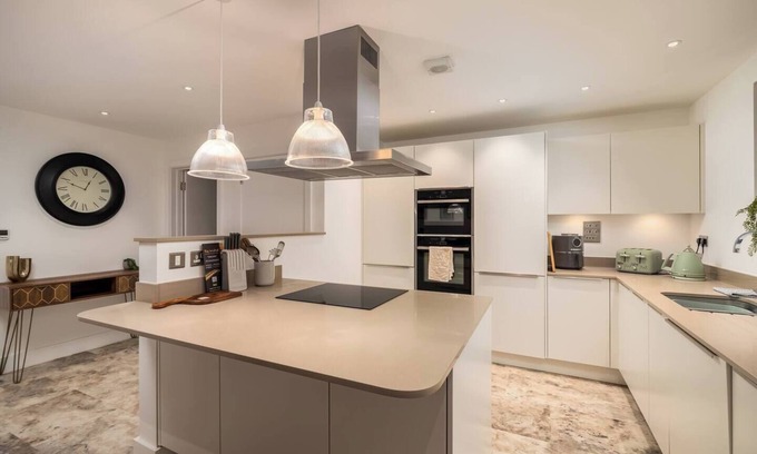 Welwyn Apartamento | Pass the Keys | Stylish Modern Spacious 2 bed flat Sleeps 4