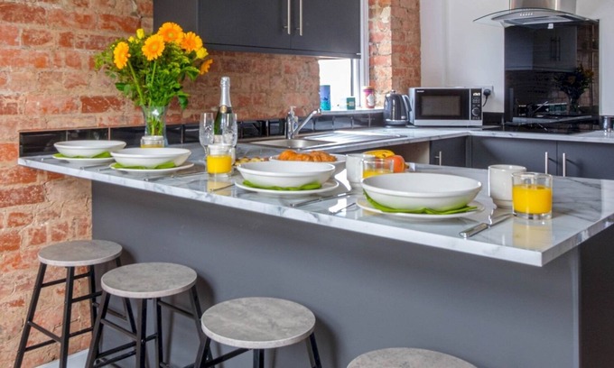 Kirk Sandall Apartamento | Pass the Keys | Wonderful historic conversion