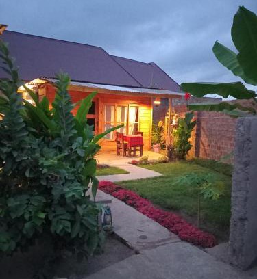 Arusha Cama Y Desayuno | Patience Airport cottages