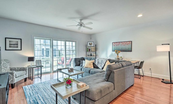 Rehoboth Beach Casa | Patio and Pool Access Rehoboth Beach Retreat