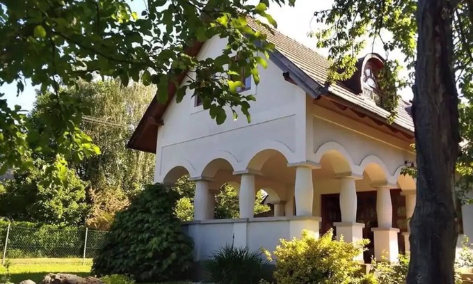 Badacsonytordemic Casa | Patio House with panoramic views and 5 minutes from beach dog-friendly