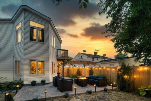 Arlington Casa | Patio Paradise Stylish 3BR Home with Gaming Room