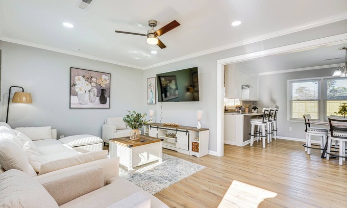 North Charleston Casa | 17 Mi to Dtwn: Family Home in North Charleston
