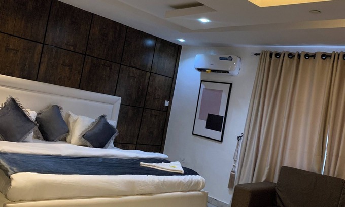 Etete Hotel | Patricia Hotel and Suites