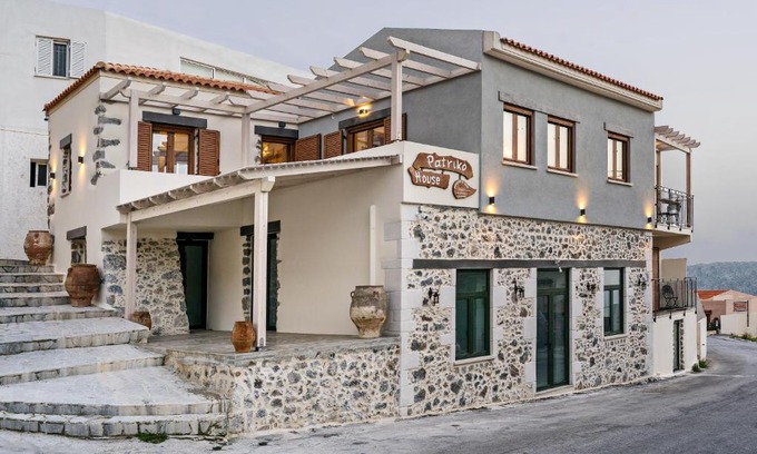 Mirthios Apartamento | Patriko House