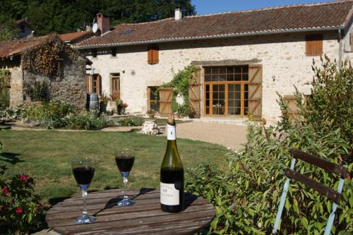 Villechenoux Cama Y Desayuno | Paul's Barn in France