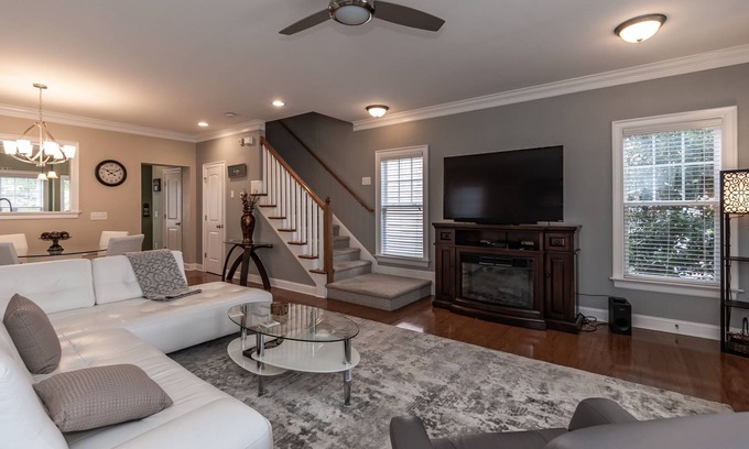 Umstead Casa | Paula's Place