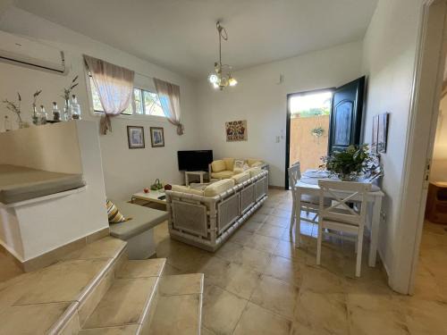 Dirfys-Messapia Casa | Paulina's Little House
