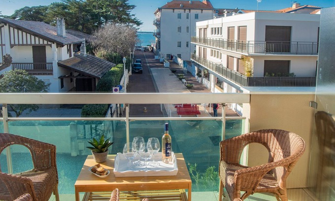 Le Moulleau Apartamento | Pause Moulleau - terrasse et parking coeur Moulleau