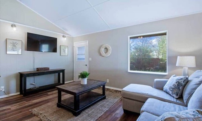 Chattanooga Apartamento | Pawnee 2 - Newly Renovated Duplex