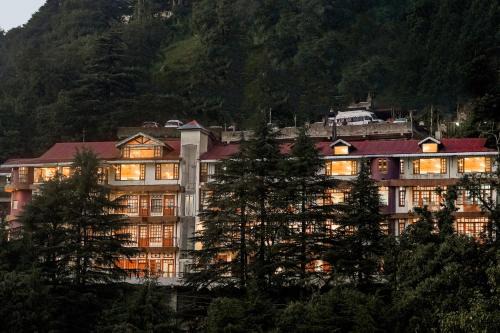 Dalhousie Hotel | Pax Hotel Ark 150 meters from Mall Road
