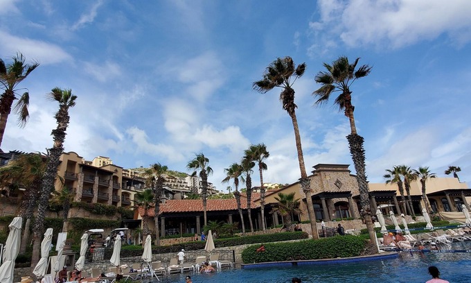 Paraíso Escondido Complejo | PB Sunset Beach Presidential Suite, Cabos 03/16/2024 - 03/23/2024 Sleep upto 8