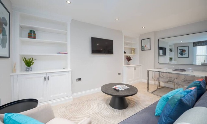 Holland Park Apartamento | PBC | One Bed Flat w/Terrace Notting Hill CLR