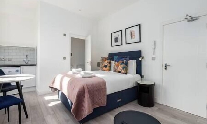 Holland Park Apartamento | PBC | Studio Apt in Richmond (RICH3)