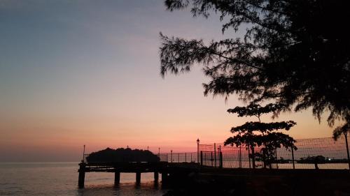 Tanjung Tanah Merah Apartamento | PD Batu 9 Cocobay apartment with family