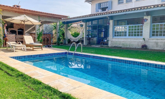 Jardim Virginia Casa | Pe na Areia Enseada a 1 Minuto a pé da Praia