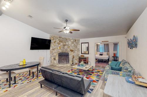 Thomas Drive Casa | Peace at the Beach House