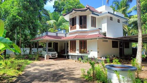 Pattanakkad Casa | PEACE HOME STAY