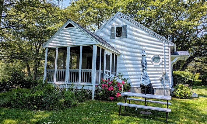 New Harbor Casa | Peace in Pemaquid - Ocean Sunsets & Stargazing