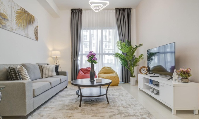 Al Quoz 4 Apartamento | Peaceful 1BR at Al Khail Heights Al Quoz by Deluxe Holiday Homes