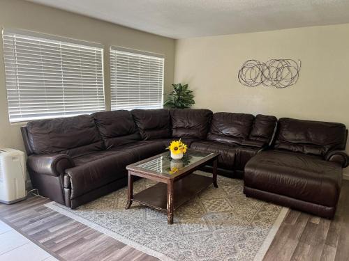 Fresno Apartamento | Peaceful 2bed,1bath condo with free parking all yours to enjoy