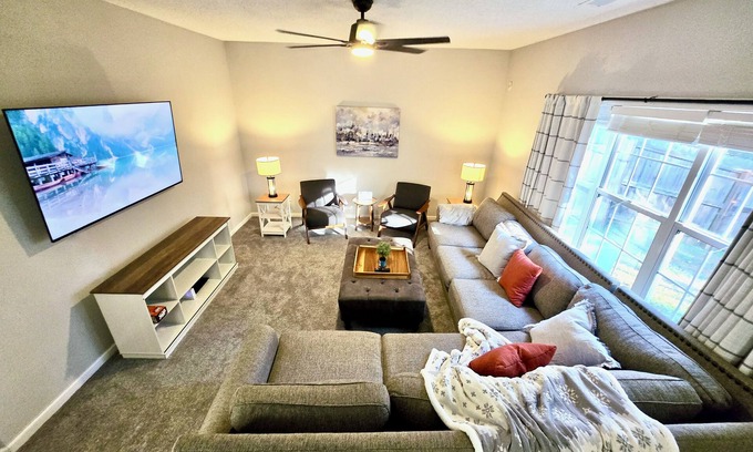 Acworth Casa | Peaceful 3-bedroom Townhome