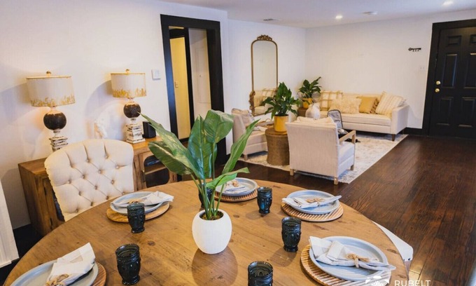 Von Ormy Casa | Peaceful 4-Bedroom Escape sitting on 30 acres
