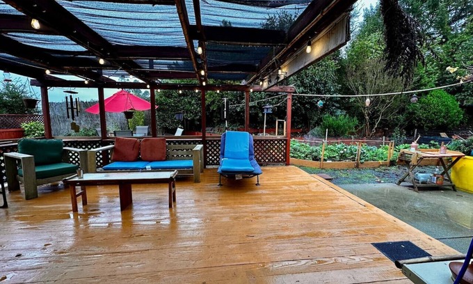 El Sobrante Casa | Peaceful 5-Bed Retreat w/Garden Near SF