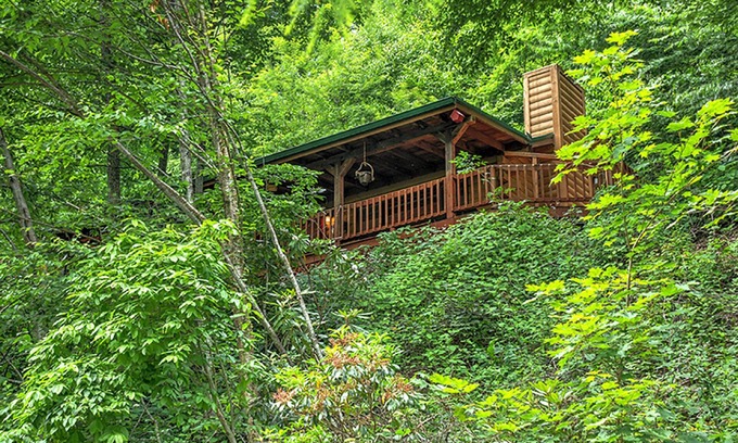 Maggie Valley Cabina | Registros de lujo tranquilo y relajante de la cabina
