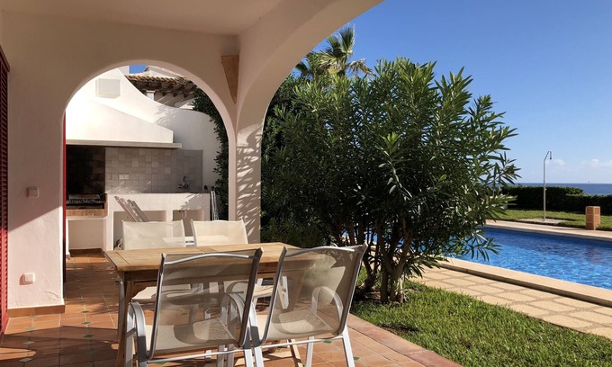 Cala Marcal Apartamento | PEACEFUL AND SUNNY FRONT LINE APARTMENT IN PORTOCOLOM